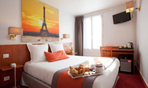 Alyss Saphir Cambronne Eiffel